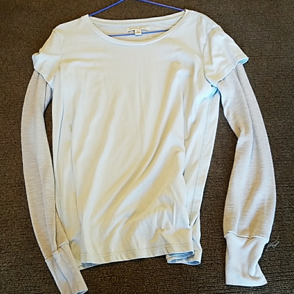American eagle long sleeve t-shirt